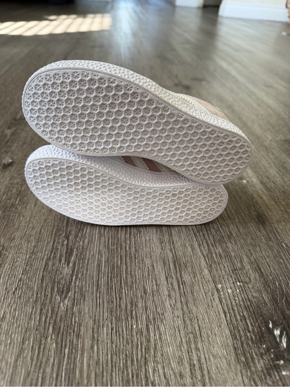 adidas Kids Pink and White Suede Sneakers - Picture 3 of 6